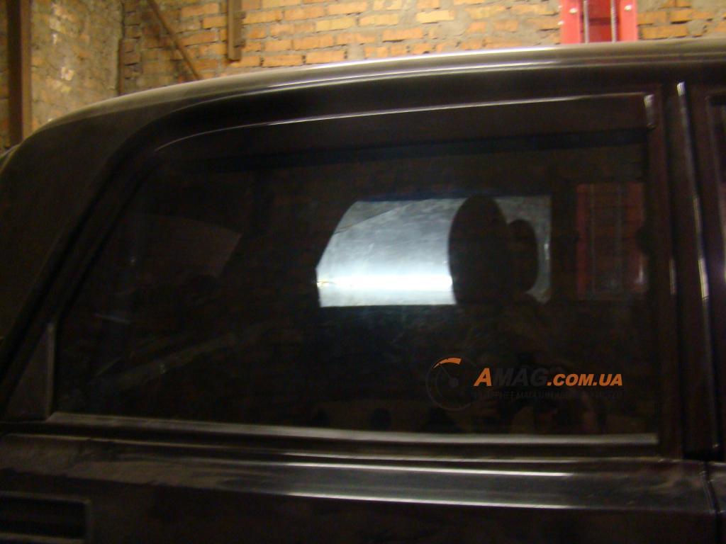 Тонировка стекол автомобиля пленкой LLUMAR